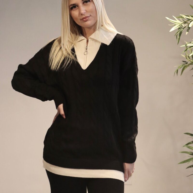 Knitted Sweater with Zip Design