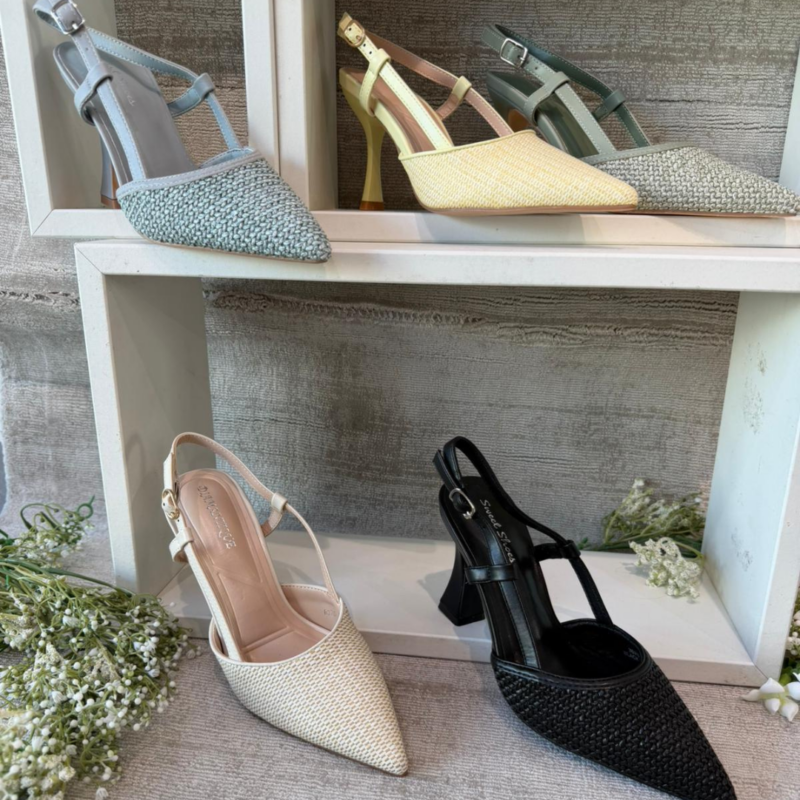 Woven Front Slim Heel