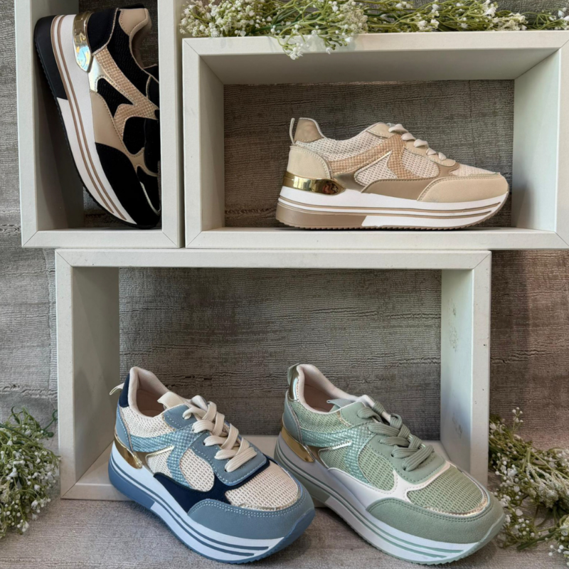 Gold Accent Platform Trainer