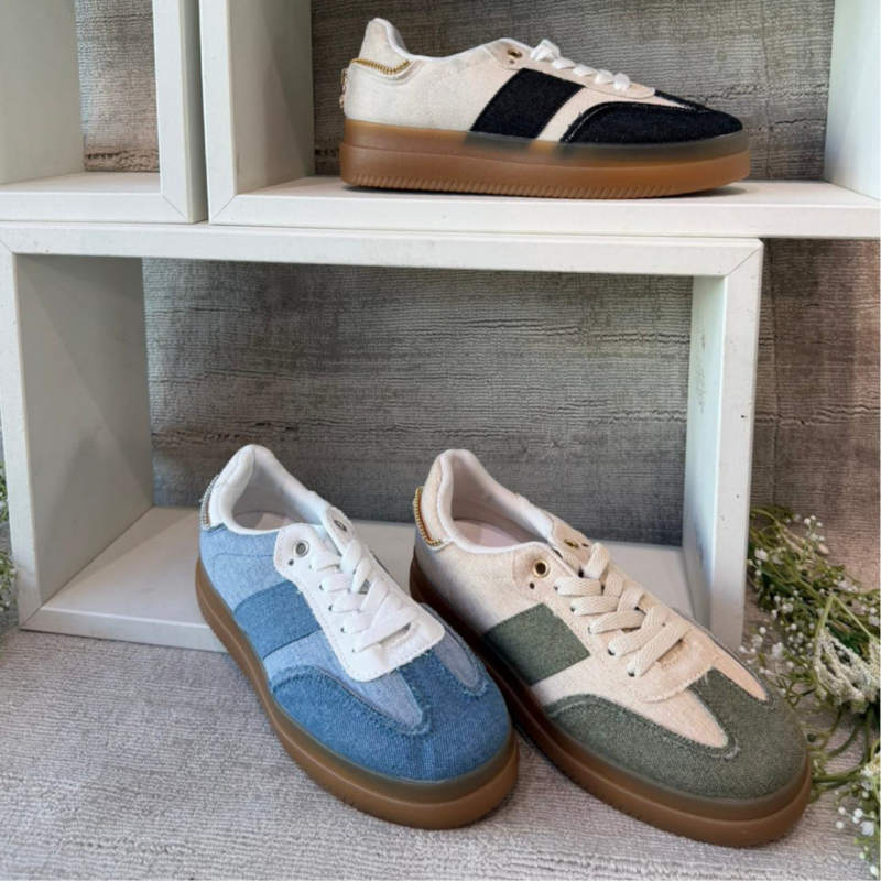 Retro Court Sneakers